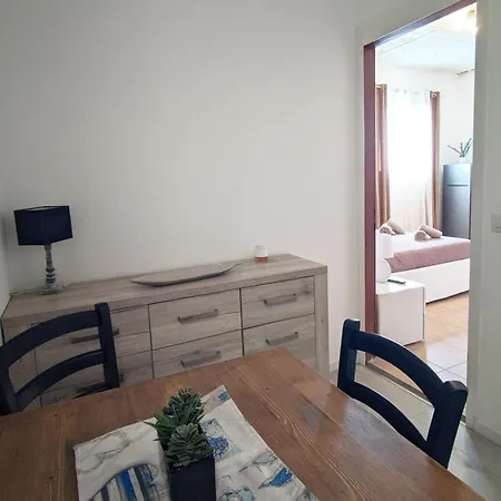 Castelnuovo Castelnuovo del Garda