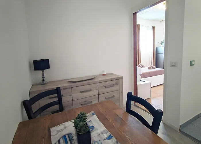 Castelnuovo Castelnuovo del Garda