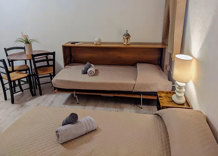 Castelnuovo Lägenhet *